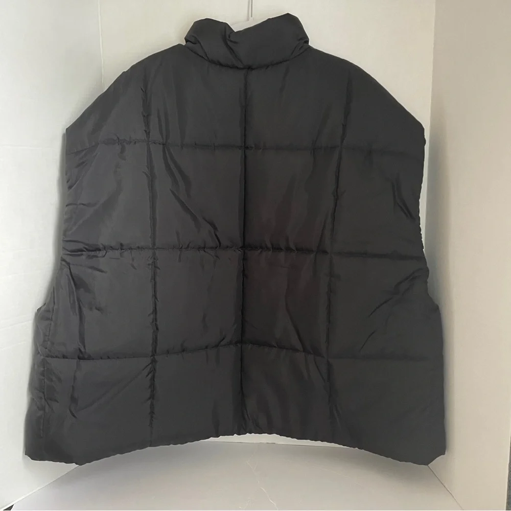 NWT Womens XXL Black Oversized Sportswear Classic Therma-FIT Vest - Picture 8 of 9